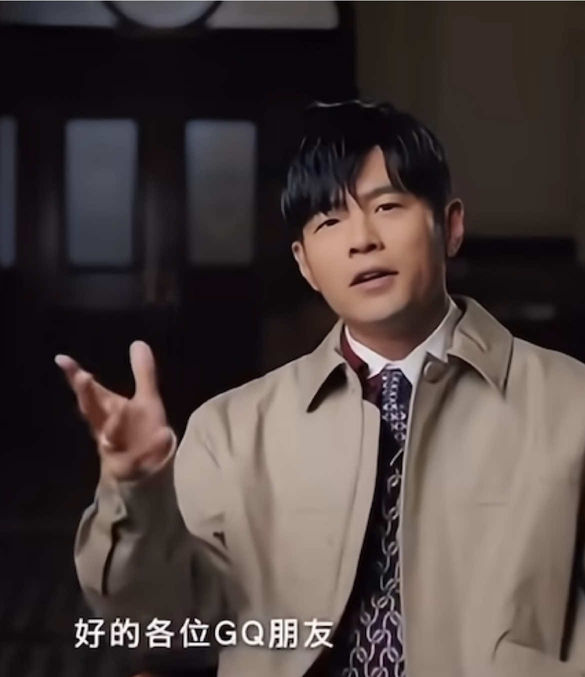 《GQ周杰倫專訪》 周杰倫：期待我的新專輯，出道25周年周杰倫在世界舞台的每一步，都走成了時代的旋律。 GQ專訪：周杰倫出道25年來的重大時刻！ 首次獲得金曲獎，登上時代雜誌封面成為迪奧全球品牌代言人，他在國際上不斷打破音樂、藝術等領域的語言隔阂，用他跨時代的創作引領時尚潮流，讓我們跟著周杰倫一起回顧出道25年的精彩時刻 在世界的舞台上，周杰倫往前邁進的每一步，都像他的歌曲中令人難忘的旋律與節奏，如同對音樂的執著，他在各項領域的非凡成就也都來自於他的獨特審美。隨著這些成果積累越發豐富，其創作節奏與人生哲學也走到全新境界。 GQ這期跟著哥走到了澳洲墨爾本，王者之路無止境更無後路，但也只有周杰倫，能將每一步走得如此寫意，走成日常。 #周杰倫 #人物專訪 #gqtaiwan  #25週年 #人生勝利組 