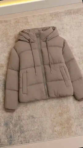 Jaket Wanita tebal, nyaman di pakai 🤩🤩🤩 #jaketwanita  #berandamu  #jaketgelembung  #jaket 