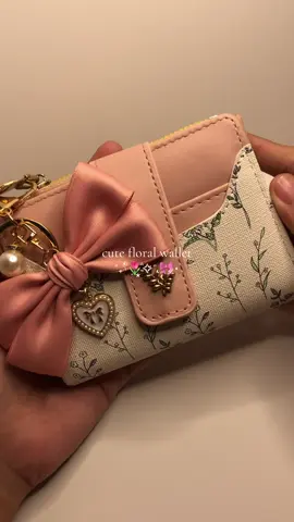 pink wallet from beta! super nice & cute! 🌸🌷🩷  #fyp #recommendations #wallet #walletforwomen 
