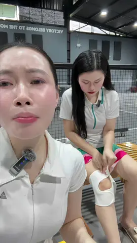 Chân dung nữ Pickleball mua 1 đôi bo gối mất nửa tháng lương😅#NhungHoangPicklebal #thethaomoingay #mizuno#pickleball #bogoithethao 
