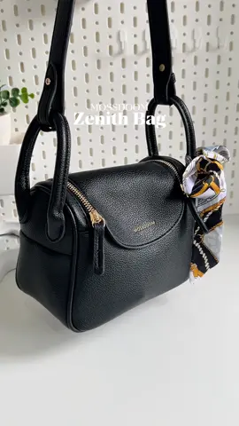 New fav small bag na gamit na gamit ko🤧💗 #mossdoombag #mossdoomzenithbag #minibag #slingbag #bagforwomen 
