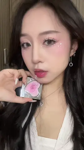 Nhỏ nhỏ mà có võ, tôi đã ưng ✨💕 #rocksweet #makeup #viral #xuhuongtiktok 