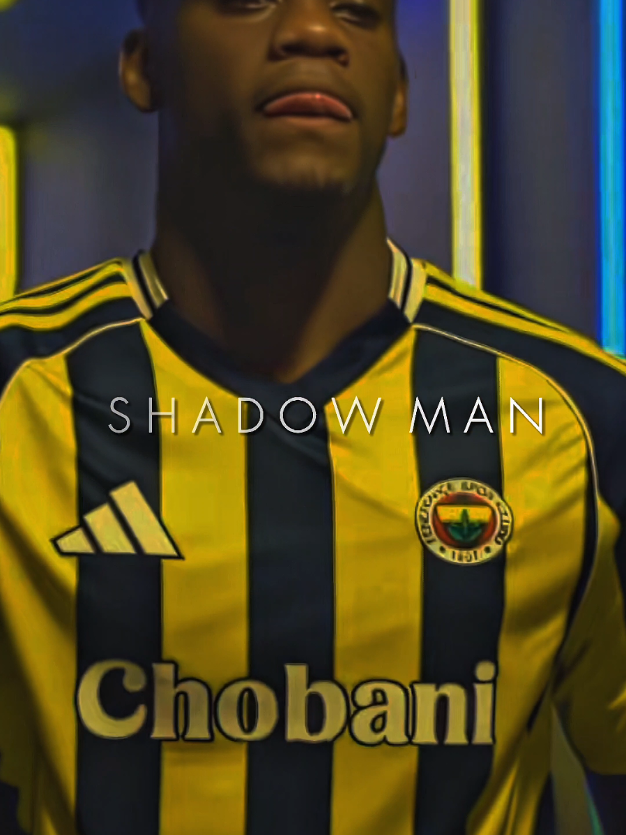 Aman dikkat 😂(mizah amaçlıdır) • • • • • • • • • • #izah  #mizah #fenerbahçe #hikaye #ironi 