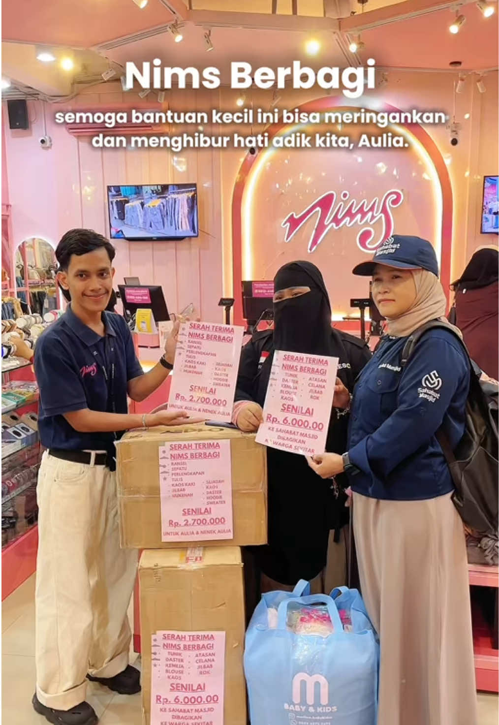 NIMS BERBAGI Sedikit rezeki untuk adik Aulia korban b*llying di salah satu sekolah Kab. Donggala. Semoga dengan adanya bantuan kecil ini bisa sedikit meringankan dan menghibur  adik Aulia biar kedepannya makin semangat sekolahnya😊🥰 #nimshop #berbagi #palu #nimsberbagi 