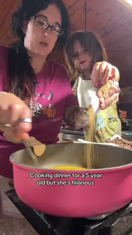 If you’re overstimulated try living with her 🤣#MomsofTikTok #cooking #cookwithme #hamburgerhelper #fyp 