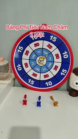 Trò chơi phi tiêu cho bé vận động và rèn tính tập trung. Bảng phi tiêu 2 mặt kèm 3 cây tiêu luôn cả nhà ạ, giá đang sale sập sàn, mại zô...#phitieu #trochoi 