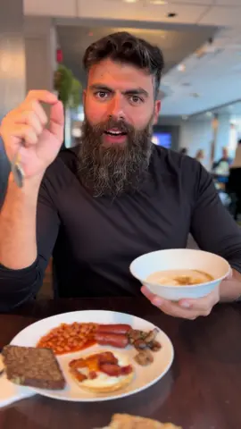 Don’t mess around — I’m watching you. I can smell fake honey 👀🍯 #jarhoney #honey #fakehoney #jar #bestbeekeeperintheworld 