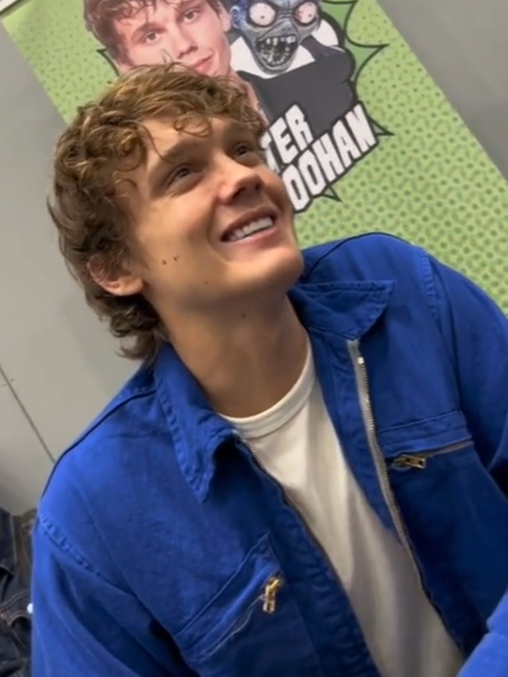 hunter with fans 🥰 (old video) #hunterdoohan #tylergalpin #wednesday #wednesdayaddams 
