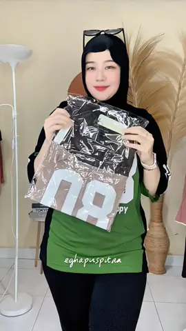 Kaos Oversize 08 yang masih jadi primadona😍 #kaosoversize #rekomendasikaosoversize #kaosoversizewanita #kaosoversizeangka #kaosbaseball 