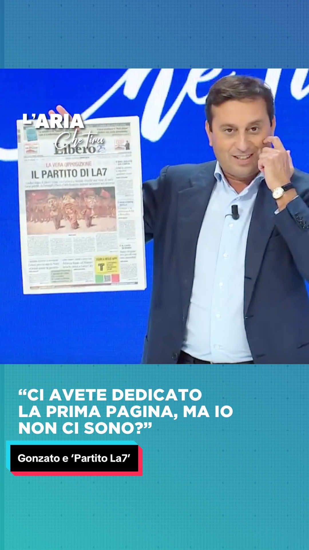 “Ci avete dedicato la prima pagina, ma io non ci sono?” In diretta a L’Aria che Tira, Parenzo ironizza con Gonzato sulla prima pagina di Libero sul ‘Partito di La7’.  #La7 #Attualità #LAriaCheTira #Davidparenzo #Libero  