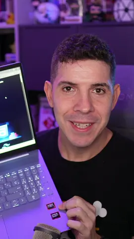 Este portátil tiene todo lo que necesitas... ¡y mucho más! El nuevo procesador AMD Ryzen™ AI 7 350 hace que la inteligencia artificial corra directamente en tu PC - más seguridad y menos dependencia de la nube. 💻 ¿Qué significa esto para ti? Más potencia en todo: multitarea, creación de contenido y gaming. IA acelerada: edición de fotos, vídeo y hasta detección de deepfakes. Batería para todo el día: hasta 20h de vídeo, 13h navegando o 10h en Teams. 🎒 Y sí, hay precio especial de regreso a clases para que empieces el curso con un portátil listo para el futuro. Es el HP Omnibook 5 y lo tienes disponible en MediaMarkt a un precio especial por el Back To School. ¡El futuro de la IA ya no está en la nube… está en tu mochila! 🚀 #portatil #ai #amdryzen #copilot #mediamarkt