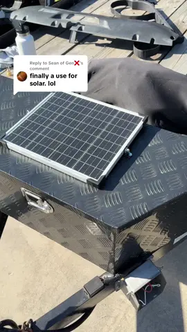 Replying to @Sean of Gen❌️ it works hand in hand! #solarpanel #homesolar #solarsystem #battery #lithiumbattery 
