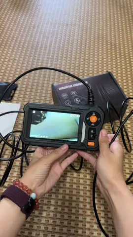 No hay herramienta más práctica que este endoscopio. Puedes hacer cualquier cosa con él.#tool #borescope #endoscope #tiktokshopbacktoschool #kaiweets 
