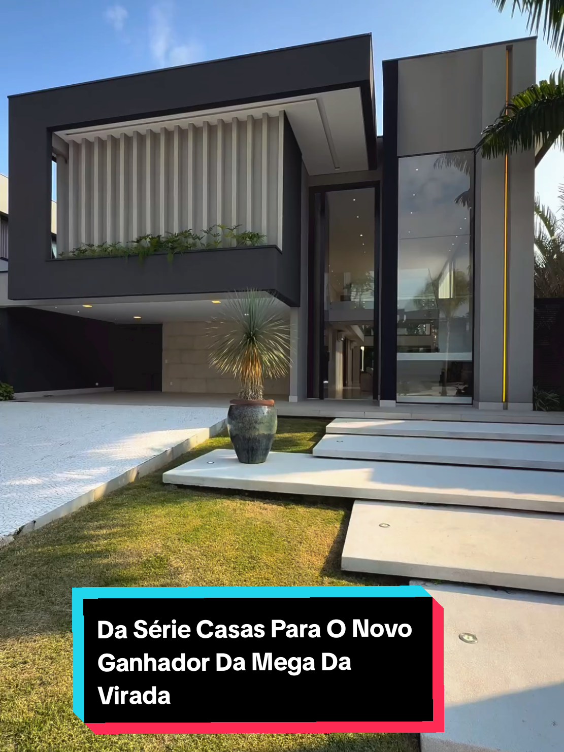 ✨🏡 Da Série Casas Para o Novo Ganhador da Mega da Virada ✨ Porque fortuna desse tamanho merece ser vivida em grande estilo! 💰💎 Se você fosse o novo milionário, escolheria viver nessa casa dos sonhos? 😍🔥 👉 E aí, já imaginou qual seria a primeira mansão da sua lista? #mansões #foryou #vidadeluxo #mansoes #megadavirada2025 