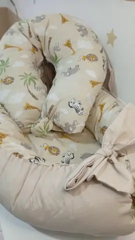 🎁💖Olha só o presente que ganhamos para o Davi Lucca! Eu já tinha deixado no meu carrinho da Shopee e agora ele chegou como mimo 🍼✨ É o Ninho Redutor de Berço + Almofada de Amamentação (2 peças), disponível em várias cores: rosa, azul e verde 😍 E o melhor: só R$69,99 😱👏 Quer o link? É só comentar 