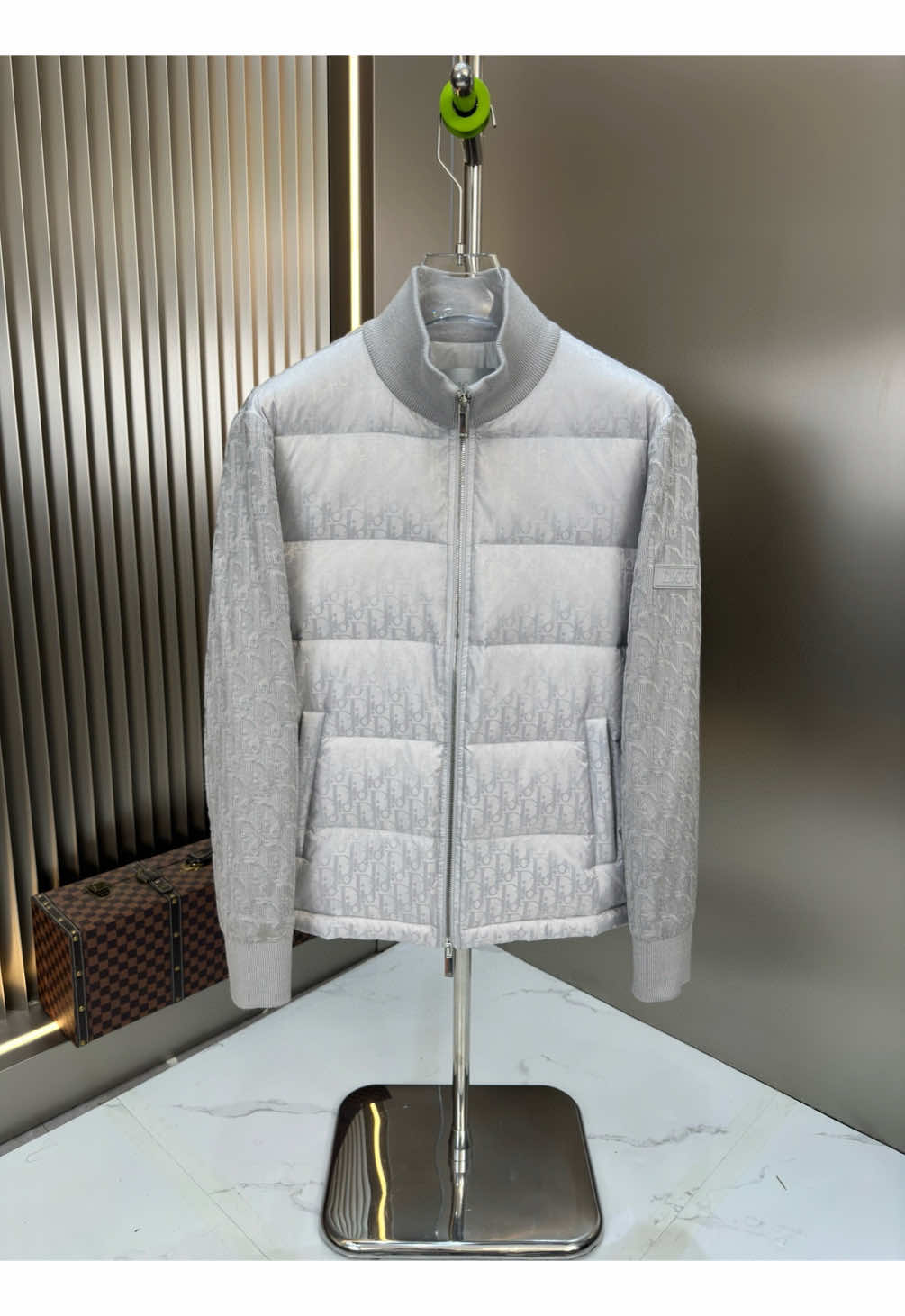 Dior knitted down jacket #downjacket #OOTD #dior #winter #down 