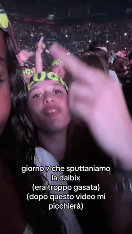 @Luchè guardaa quanto è gasata #fyp #perte #viral 