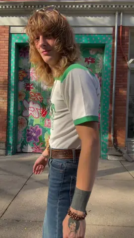 what i’m wearing today ☮︎ #70s #bellbottoms #1970s #vintagestyle 