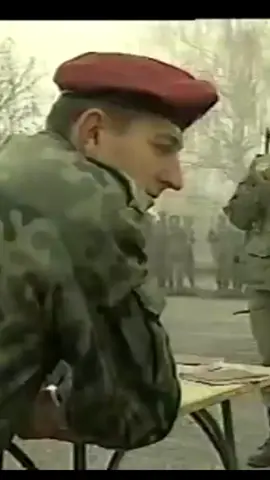 Kto to jest przełożony? #kawaleriapowietrzna #stareczasy #stareodcinki #telewizja #wojskopolskie 