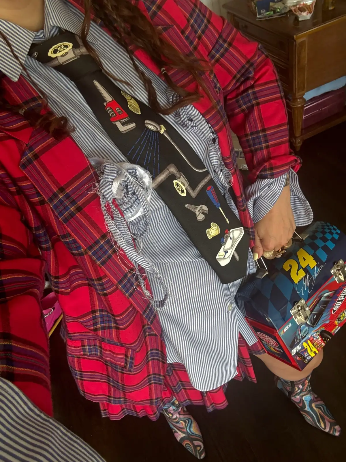 handyman, but make it fashion😂