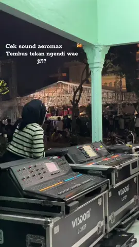 Cek sound Audio @Aeromax Production di Kertoharjo Kota Pekalongan #ceksound #audio #aeromax #gusiqdam #gusiqdammuhammad #pekalongan 
