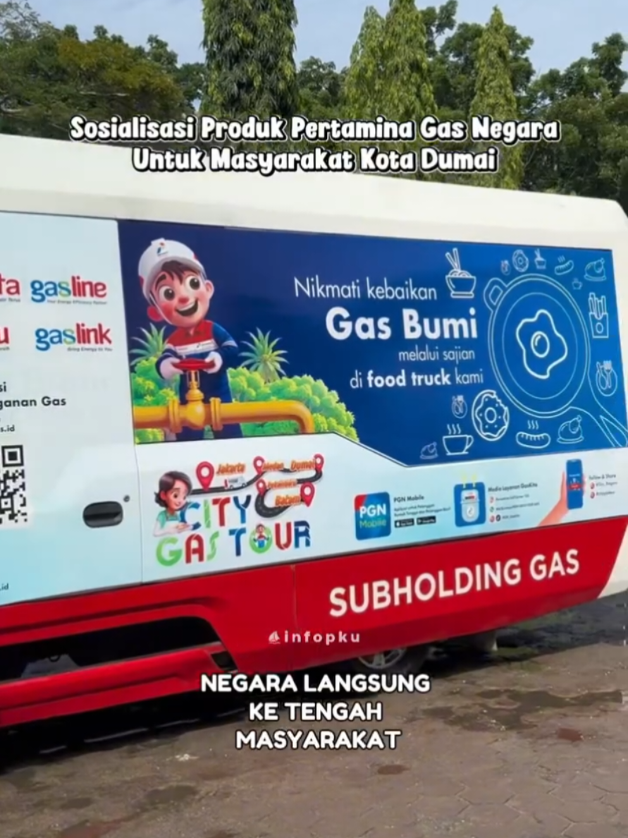 ✨ City Gas Tour hadir di Dumai! ✨ Bukan sekadar perjalanan, tapi misi menghadirkan #EnergiBaik gas bumi yang aman, efisien, dan ramah lingkungan ke tengah masyarakat 🌍💡 Keseruannya makin terasa di Kantor Kecamatan Dumai Timur lewat: 👩‍🍳 Lomba memasak 🖍️ Lomba mewarnai 💃 Senam bersama 📢 Sosialisasi produk Pertamina Gas Negara City Gas Tour adalah ruang dialog energi sekaligus panggung kebersamaan untuk masa depan yang lebih baik. 🚀 Nantikan keseruan City Gas Tour di kotamu! 🌟 #CityGasTour #EnergiBaik #PertaminaGasNegara #Dumai 