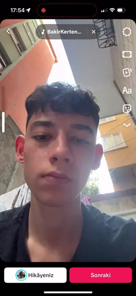 Bir foto çek ve tik tok sana hangi şarkıyı koyuyor#beniöneçıkart #fyp #kesfett #öneçıkar 