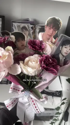 @★ again, thank you so much for the after birthday gift!! i love everything so much omg. || #seungmin #straykids #birthday #fyp #foru 