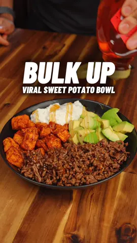 Viral Sweet Loaded Potato Bowl for Bulking!🔥😋🥩  #bulking #mealprep #highprotein #highcalorie #bulkingmeals      Over 70g of Protein  and 1200+ Calories perfect for packing on muscle! 💪🏽😮‍💨 Checkout my Bulking Cookbook with 90+ recipes just like this one! (Link in bio) 📕👨🏽‍🍳  Serves 1 Calories & Macros 📊 Per Bowl: 1247 calories  73g P | 93g C | 60g F Sweet Potato Bites - 350g raw sweet potato (diced) - paprika  - salt  - black pepper - 1 tsp avocado oil Taco seasoning (I use homemade but you can use store bought) - ½ tsp smoked paprika - ½ tsp garlic powder - ¼ tsp onion powder - ¼ tsp cayenne - ¼ tsp cumin - ¼ tsp oregano - ½ tsp sea salt - ¼ tsp black pepper Taco Beef - 200g 10% (90/10) ground beef - 2.5 tsp Taco seasoning (recipe above) - Splash of water (around 20-30ml) - 1 tbsp olive oil Other ingredients - 1 large diced avocado (150g) - 120g cottage cheese (I used low fat but you can use full fat for more calories) - 1 tbsp Hot honey (generous drizzle) - Optional salt and chilli flakes to garnish Checkout my Bulking Cookbook with 90+ recipes just like this one! (Link in bio) 📕👨🏽‍🍳