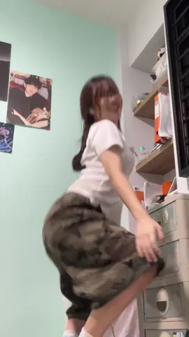 my two moods all the time 😚😚 iykyk me 