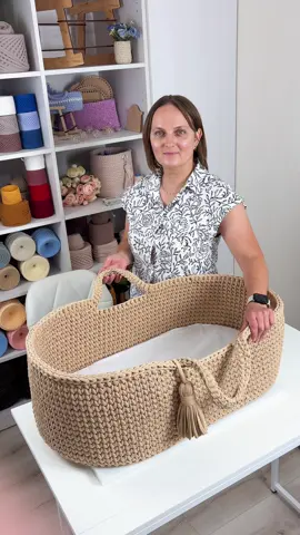 Crocheting a Moses basket is not always easy. But I'm happy. I made a wonderful crib for newborn baby again #mosesbasket #mosesbasketyarn #yarnforcrochet #yarnmanufacturer #tshirtyarn 