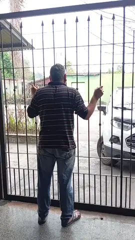 La Triste Realidad de mi Papá 😅 #humor 