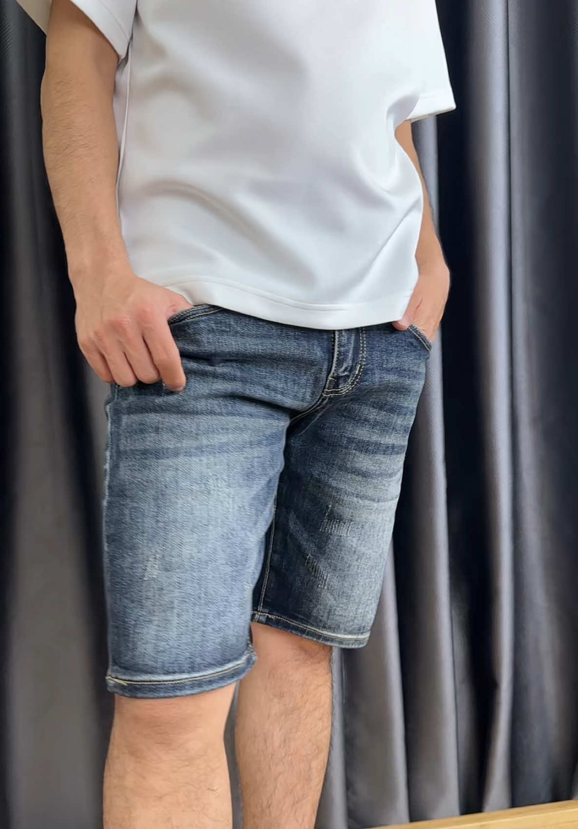 Mẫu quần short mới bên em vừa về, mặc đẹp mà thoải mái lắm luôn #thoitrang #quanao #xuhuong #quanshort #shortnam 