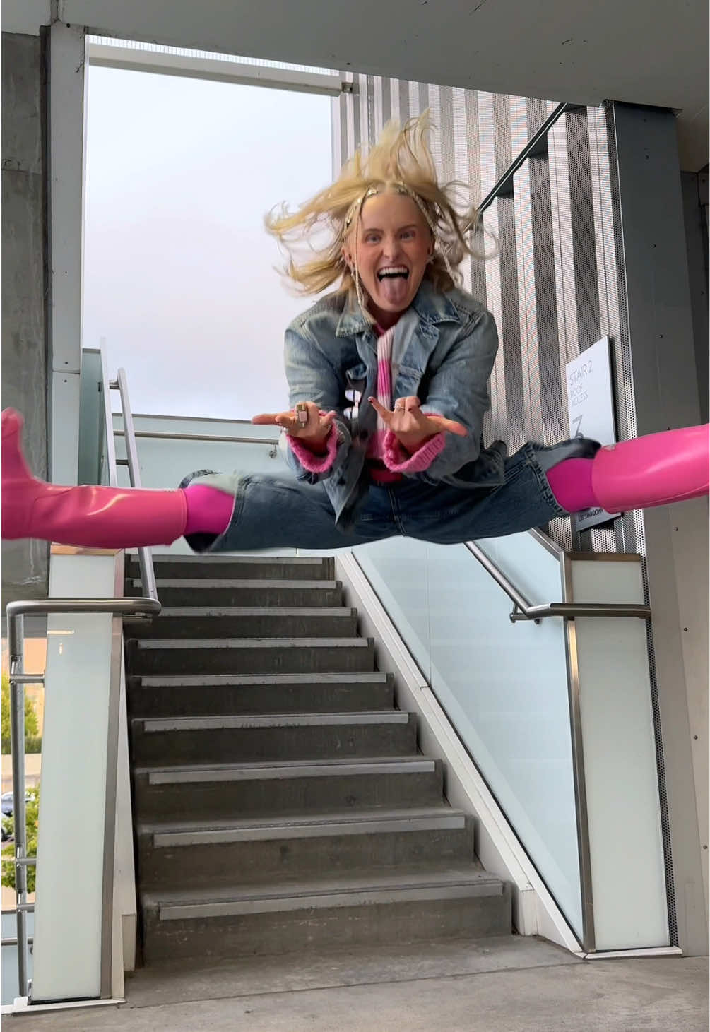 Jumping Bean🫘 Just trying to jump like @bortland 🙌🏼 #fyp #gymnastics #gymnast #jet2holidays #jump 