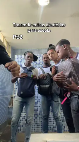 Pt2: Trazendo coisas aleatórias para escola. 🎁pra quem mais comentar 