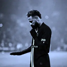 rottweiler - esdeekid ||#targetaudience #football #futbol #neymar #psg 