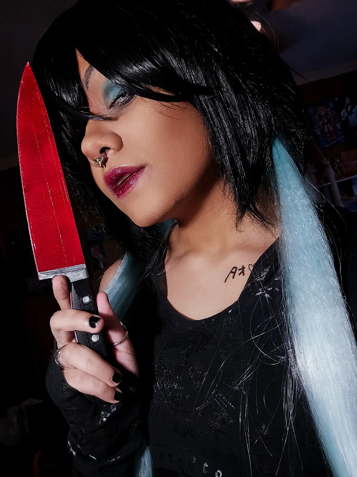 Did a quick Utsuro cosplay for this past weekend 🥰🔪🩸 I love Gokurakugai so much! Utsuro is one of my favorite characters! I love yandere girls 🫶❤️‍🔥 (Tao will always forever be my number one love of my life though! 🙂‍↕️💖💖💖)  I hope I can get her canon outfit someday. I also REALLY want to build her scythe.  HAVE YOU READ GOKURAKUGAI YET?!?!!!  #gokurakugai #utsurogokurakugai #gokurakugaicosplay #fypシ #cosplay 