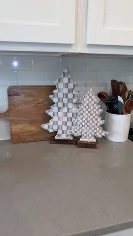 These are SOOO beautiful ✨ #christmasdecor #homedecor 