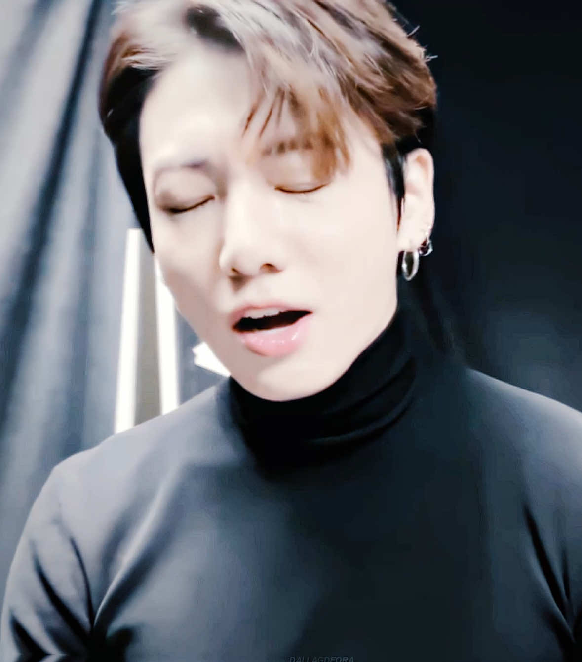 to say I had a visceral reaction to the first clip is an understatement #jungkook #jeonjungkook #jungkookedit #bts #fyp 