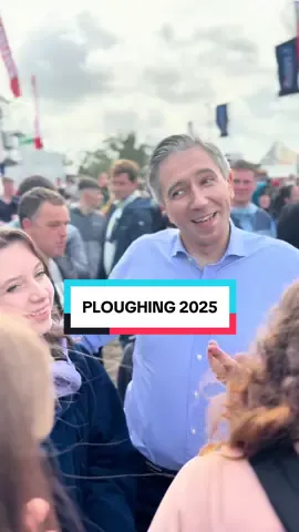 What an incredible day at the Ploughing with our presidential candidate Heather Humphreys. It was amazing to meet thousands of people from every corner of this beautiful country.Great to celebrate Irish agriculture, farming, and rural Ireland. Thanks to John Clendennen TD for the warm welcome! #irish #ireland #farm #agriculture #president 