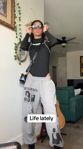 CANT KEEP EM DOWN