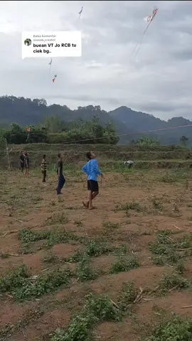 Membalas @maniak_creator 