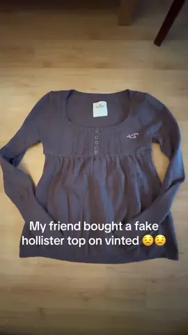 The quality feels so bad like aliexpress 😭 #fyp #alicebugbug #vinted #scam #hollister 