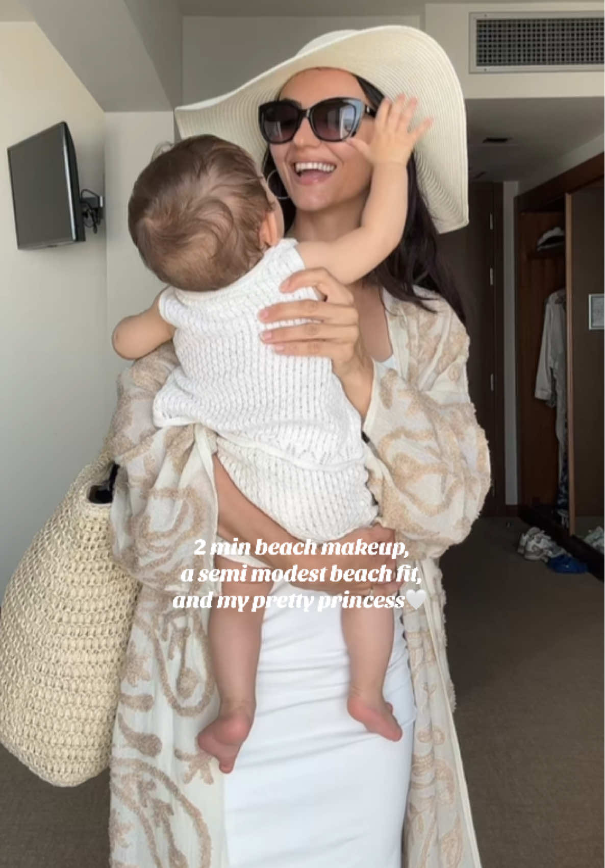 I can’t tell you how much I love this cover and how versatile it is  #beachoutfit #modestfashion #modeststyle #quickmakeup #momtok 