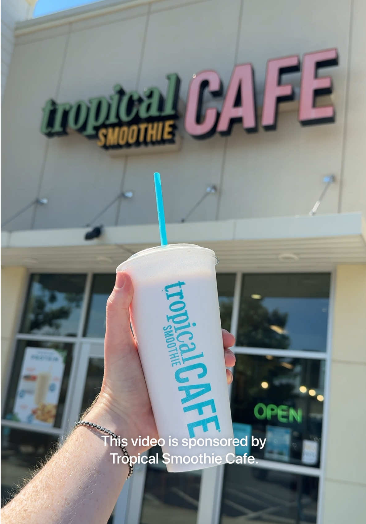 Fuel Your Mornings With @Tropical Smoothie Today! 💪🏼 #TropicalSmoothieCafe #Ad  