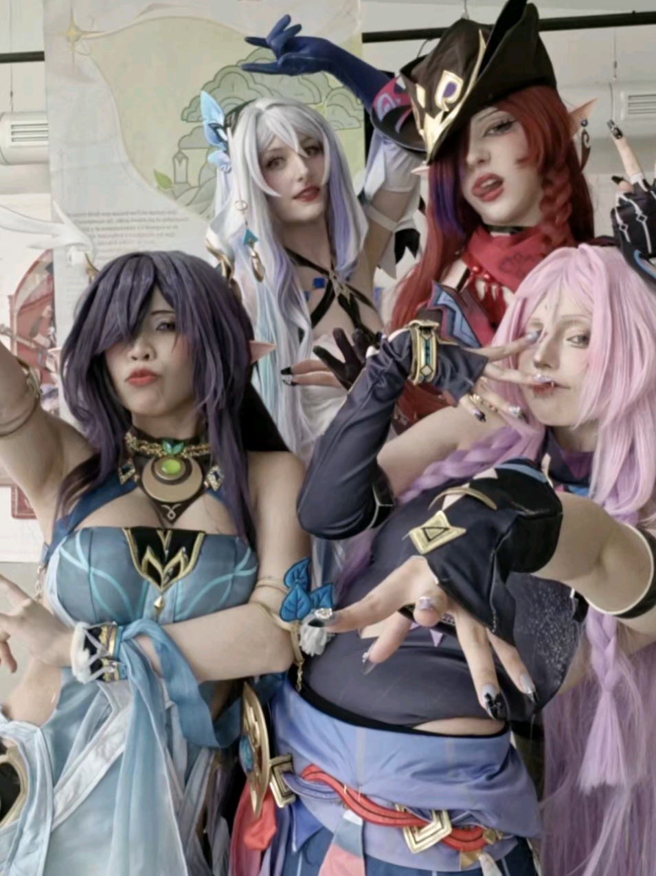 EH EH EH EH !!! 👋  @Danaé - tutos cosplay @mineko ✧ ⋆ @Lin🪼  #GenshinImpact #TeyvatExpo #ItstartsinNodkrai #Laumacosplay #nodkraicharacters 