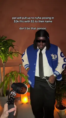 you know who you are 😂 #shollykns #nyfw #fashion #nyc #newyorkfashionweek 