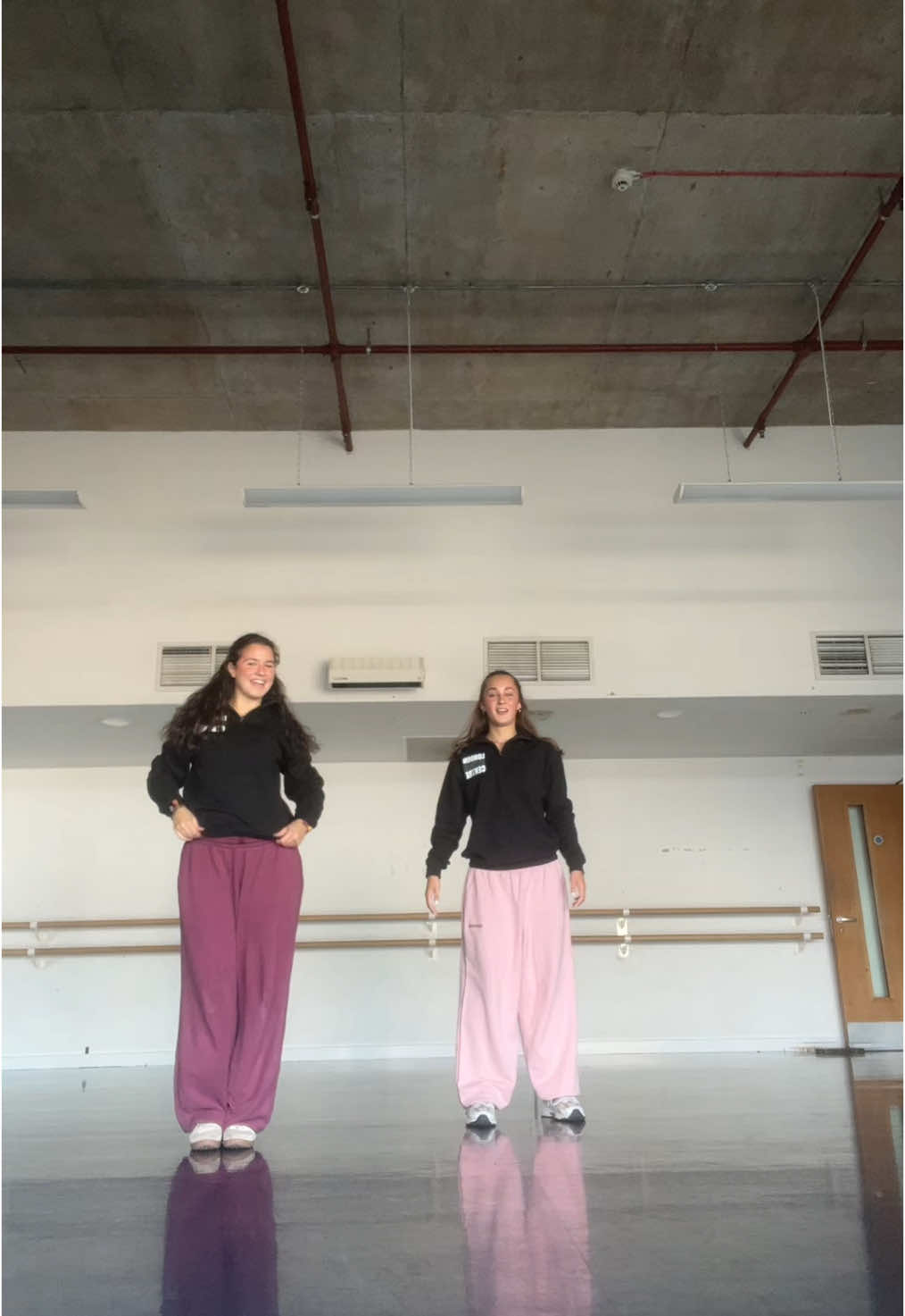 @Kitty <3  | dc:@amiemillss #dancer #london #fyp #choreography #lsc #studio #centre #sweet #song #trends #commercial #foryou #dancers 