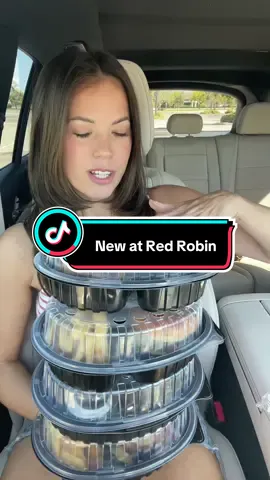 Please keep the blue cheese burger on the menu @Red Robin Burgers #fastfood #eatingshow #mukbang #foodreview #cheeseburger 