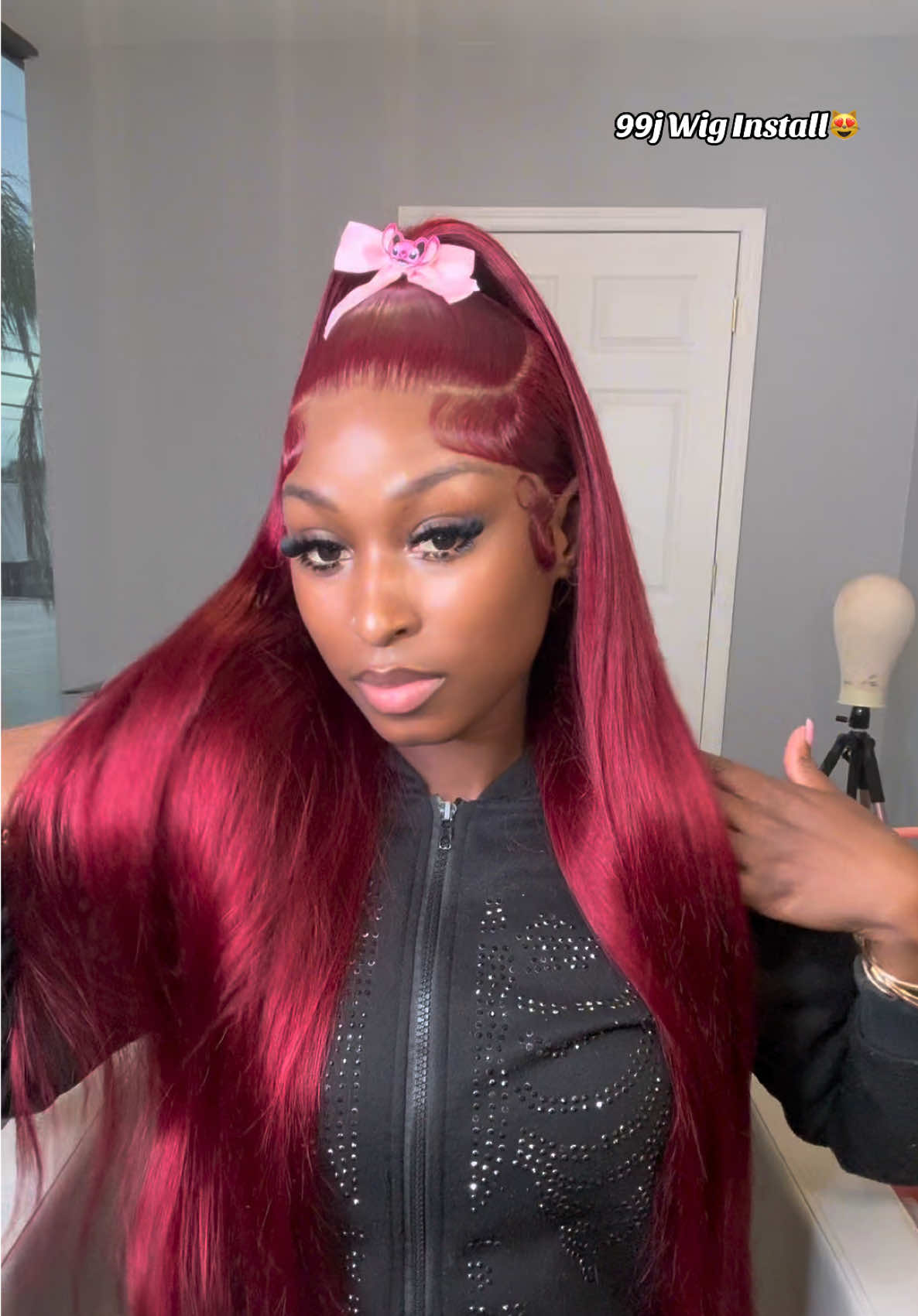 I loveeee this wig from @BABOSHOW ❤️ #wig #fyp #burgundyhair #baboshowhair #wiginstall 